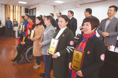 河南省慈善总会志愿者总队成立 80家志愿者团队加入