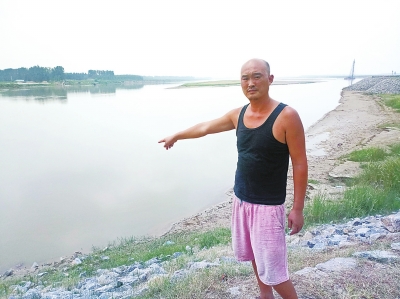 濮阳农民连续三次下水救出三个孩子